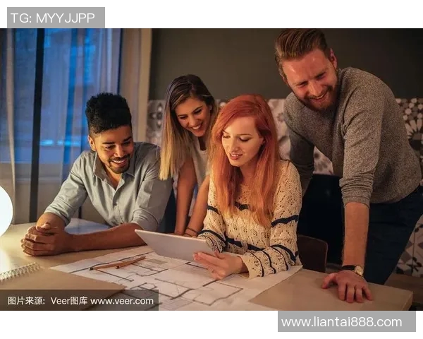 深圳足球队团队协作的成功之道与战术分析探讨